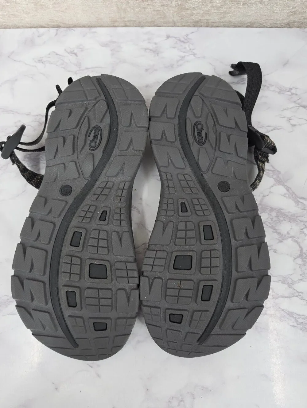 Chaco volv sandals